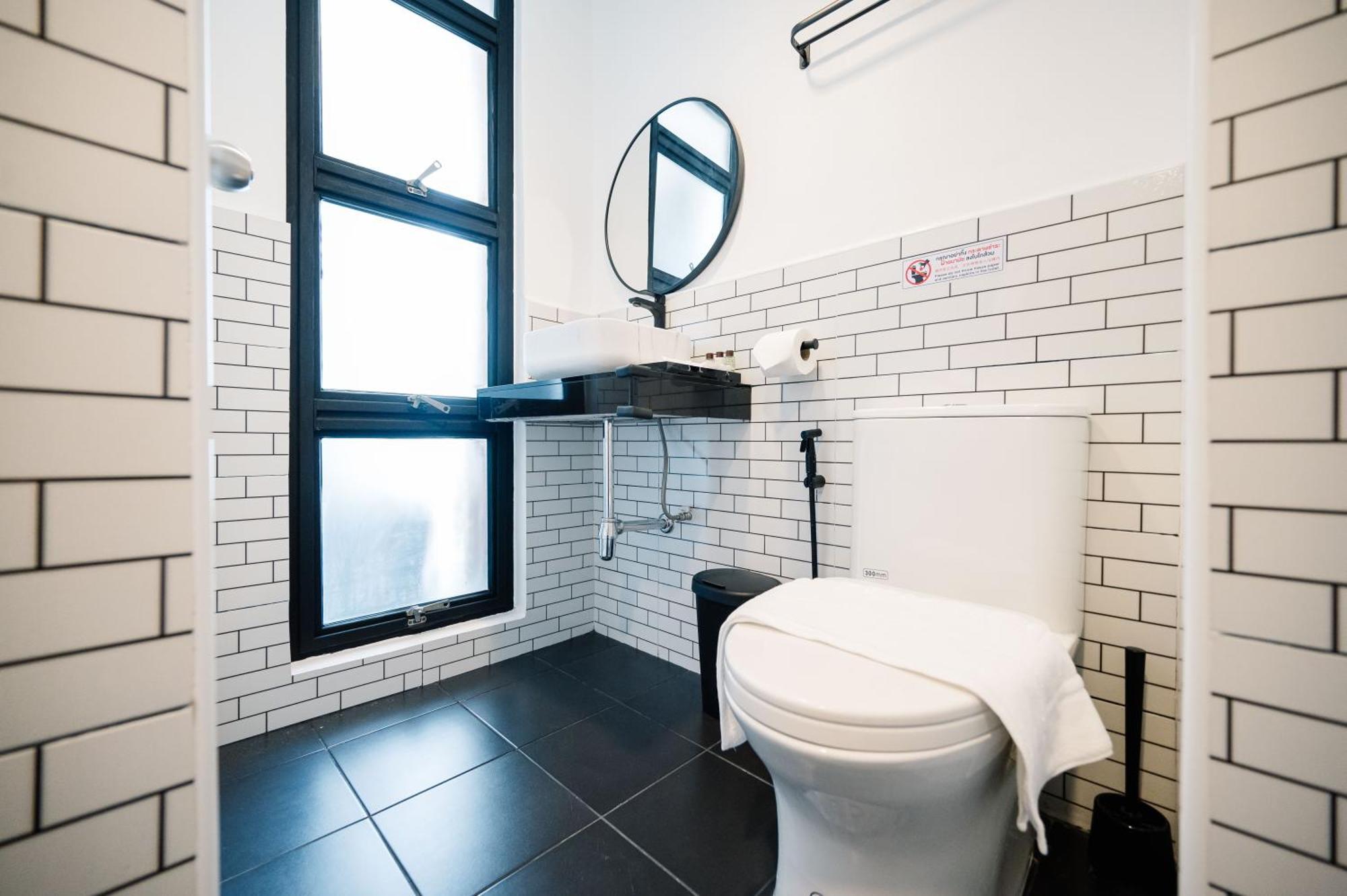 Mitt Haus Otel Bangkok Dış mekan fotoğraf
