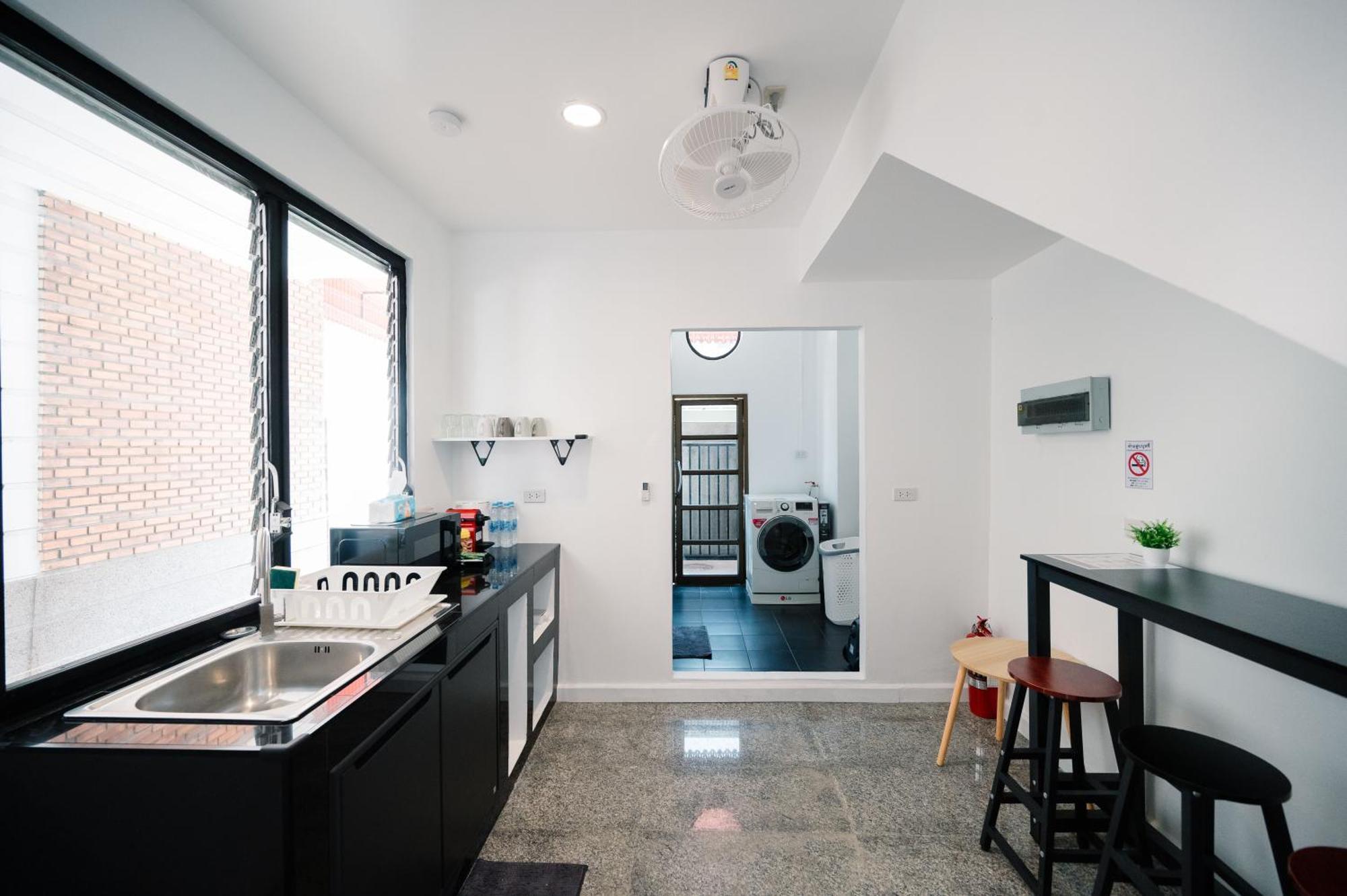 Mitt Haus Otel Bangkok Dış mekan fotoğraf