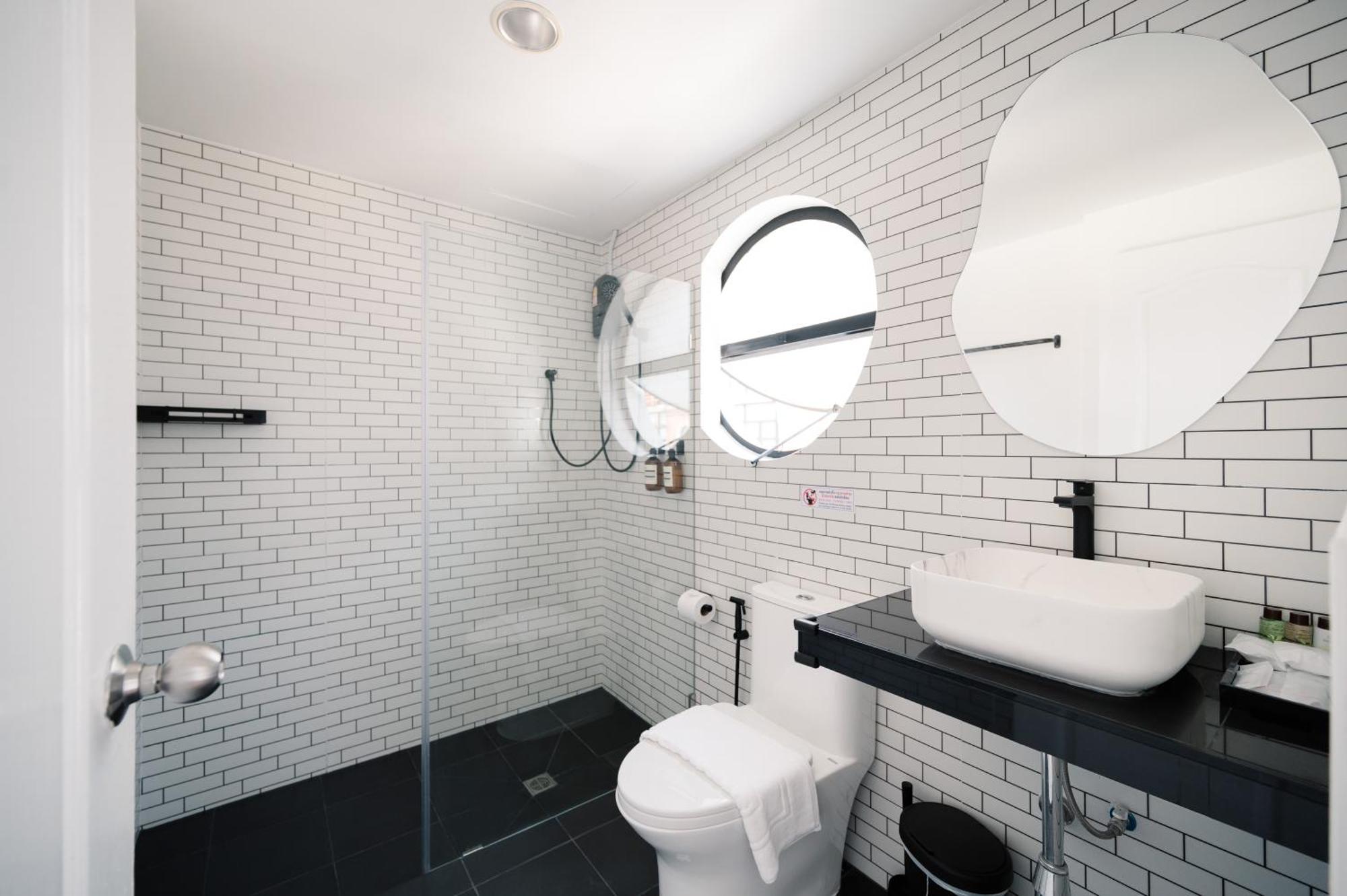 Mitt Haus Otel Bangkok Dış mekan fotoğraf